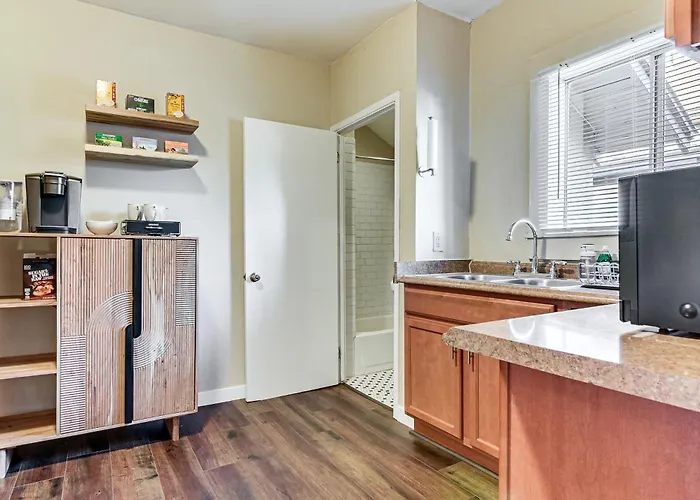 Walkable Haven 1 Mi To Dtwn & Chase Field! Сasa de vacaciones