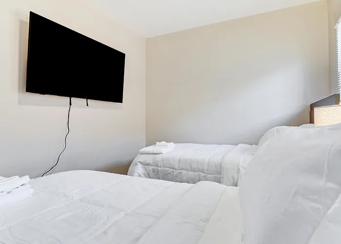 Walkable Haven 1 Mi To Dtwn & Chase Field! Сasa de vacaciones