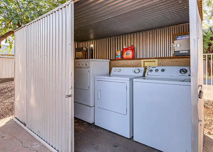 Walkable Haven 1 Mi To Dtwn & Chase Field!