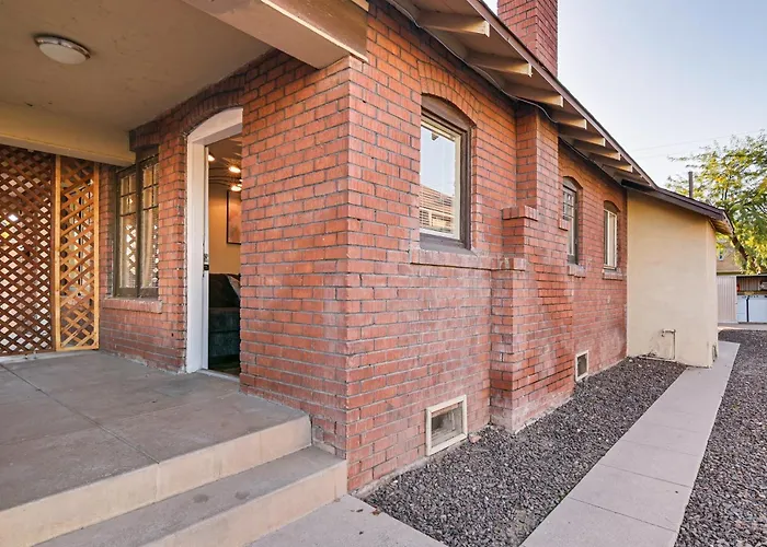 Walkable Haven 1 Mi To Dtwn & Chase Field! Phoenix